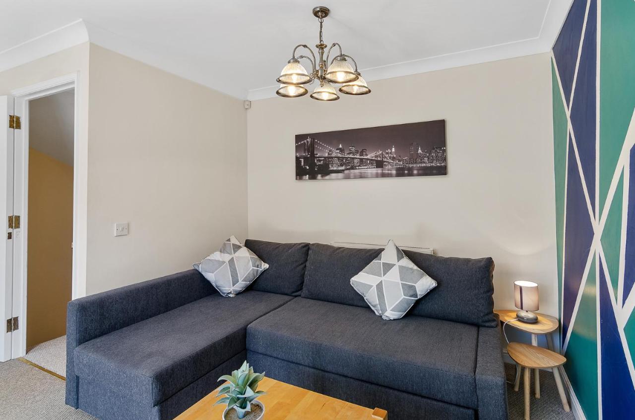 4Br Townhouse Wbalcony Free Parking Fast Wi-Fi Villa NWI Dış mekan fotoğraf
