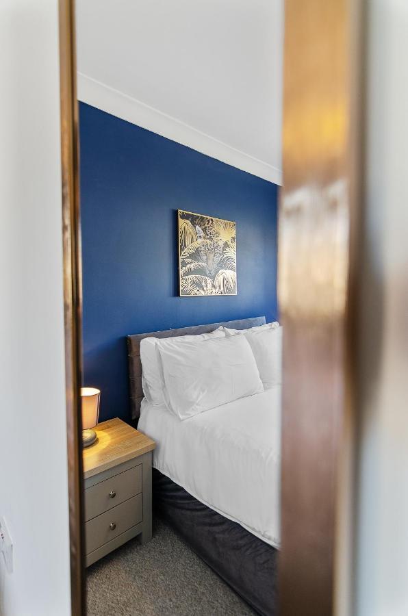4Br Townhouse Wbalcony Free Parking Fast Wi-Fi Villa NWI Dış mekan fotoğraf