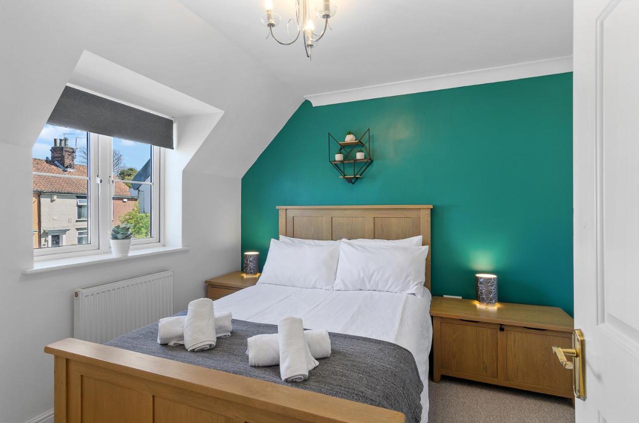 4Br Townhouse Wbalcony Free Parking Fast Wi-Fi Villa NWI Dış mekan fotoğraf